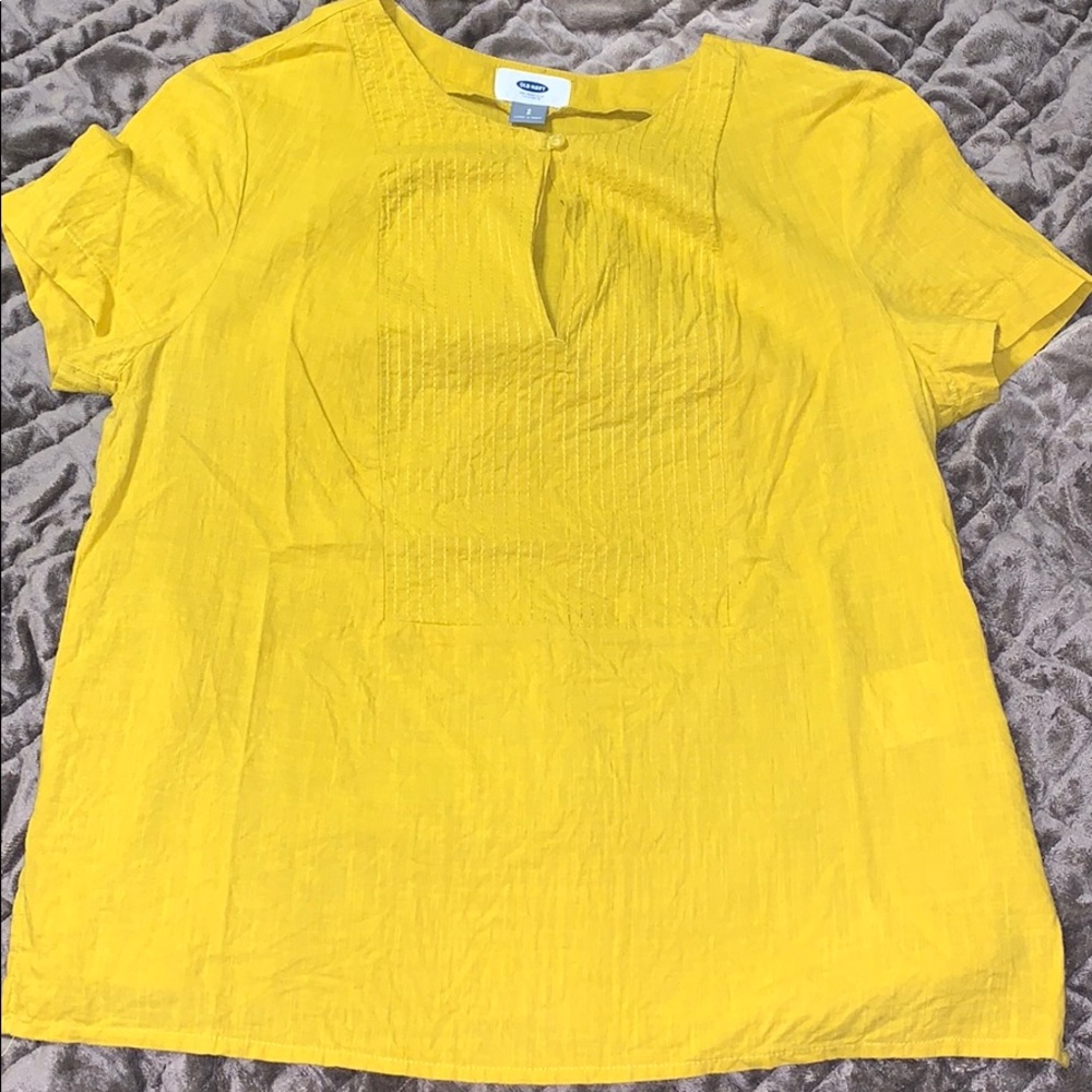 🌻Mustard Yellow Short Sleeve Top🌻